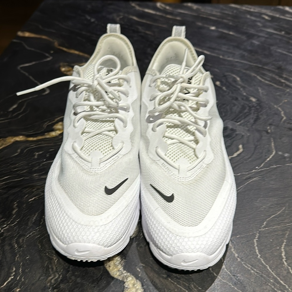 NIKE AirMax